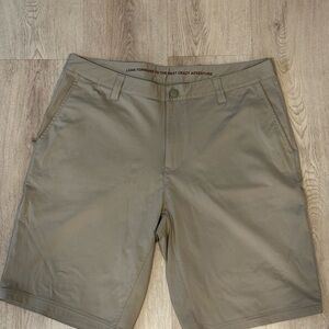 Rhone Men’s  Commuter Shorts